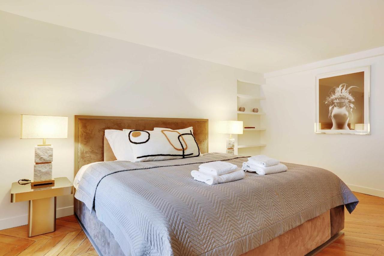 Elegant Apartment - 2Bd-6P - Avenue Montaigne Paris Bagian luar foto
