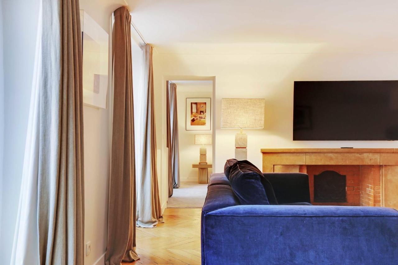 Elegant Apartment - 2Bd-6P - Avenue Montaigne Paris Bagian luar foto